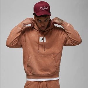 Jordan Men’s Essential Washed Fleece Hoodie Size Medium